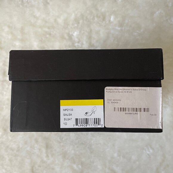 Badgley Mischka Salsa D’Orsay Pump in silver satin, size 10 - Picture 13 of 15